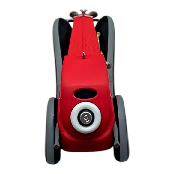 Hallmark 2021 Ornament A De Vil-ish Ride Disney 101 Dalmations NEW IN BOX - Picture 4 of 7